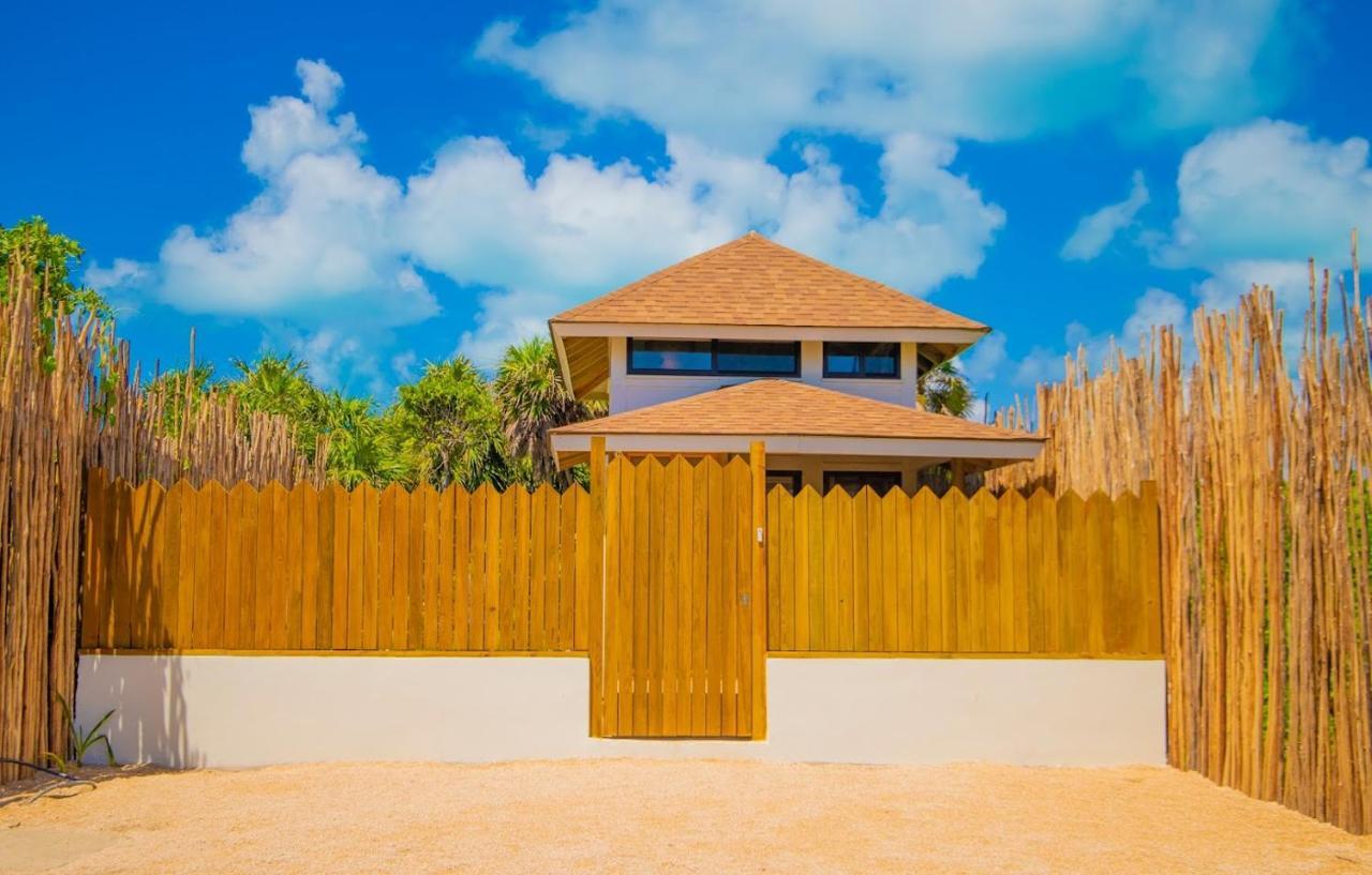 Tiny House Isla Mujeresヴィラ エクステリア 写真